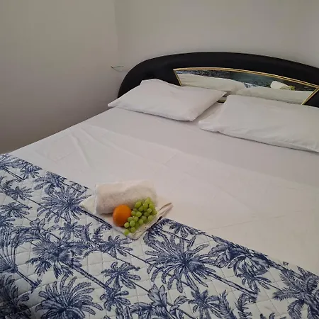 Homestay Deluxe Marta